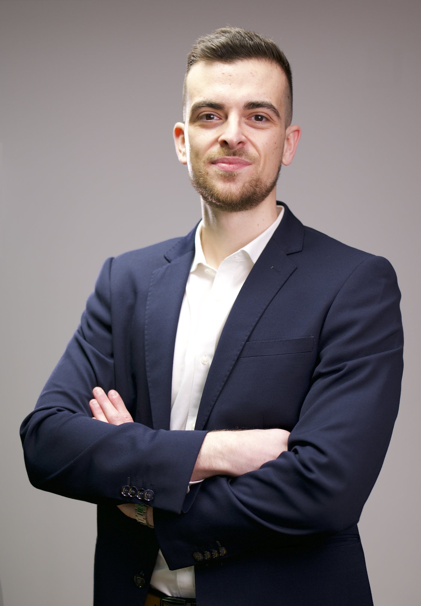 Dr. David Araguás retrato profesional
